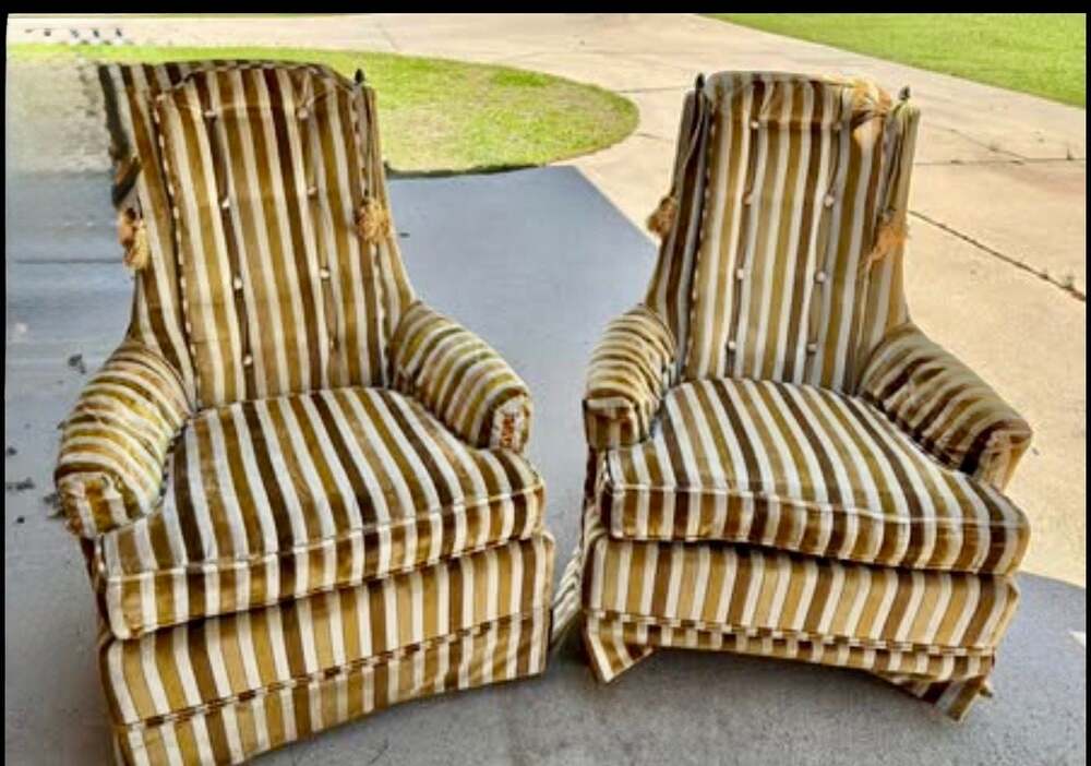 VTG Broyhill Striped Velvet Tuftd Wingback Armchairs w Tassels - Pr. Maxi, Retro